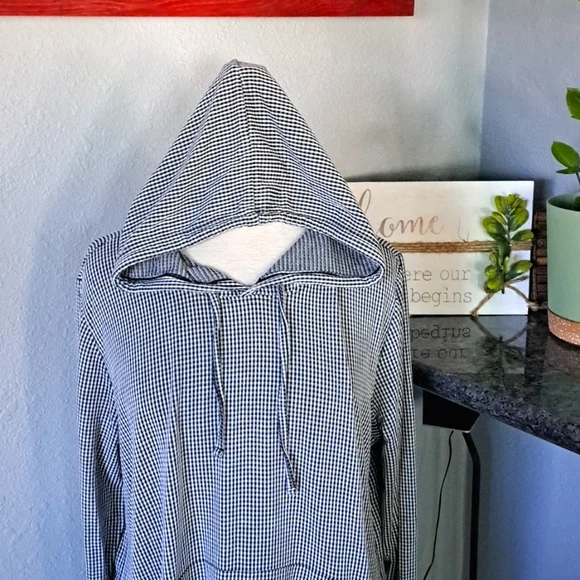 Gingham Hoodie | Size XL - Picture 4 of 7
